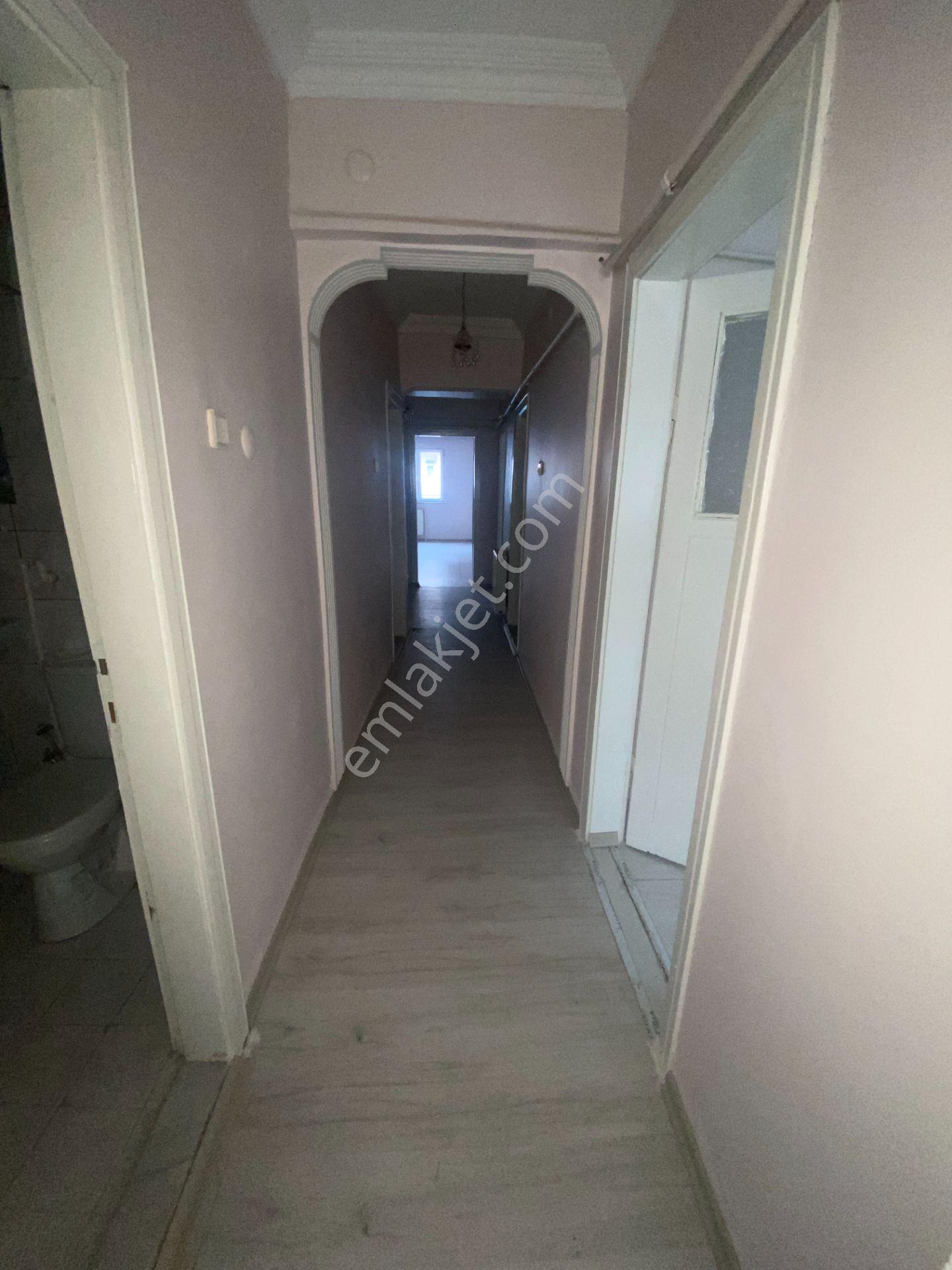 Sivas A.r.s. Den Hayri Sığırcı Caddesi Üzeri 3+1 Satılık Daire - Görsel 4