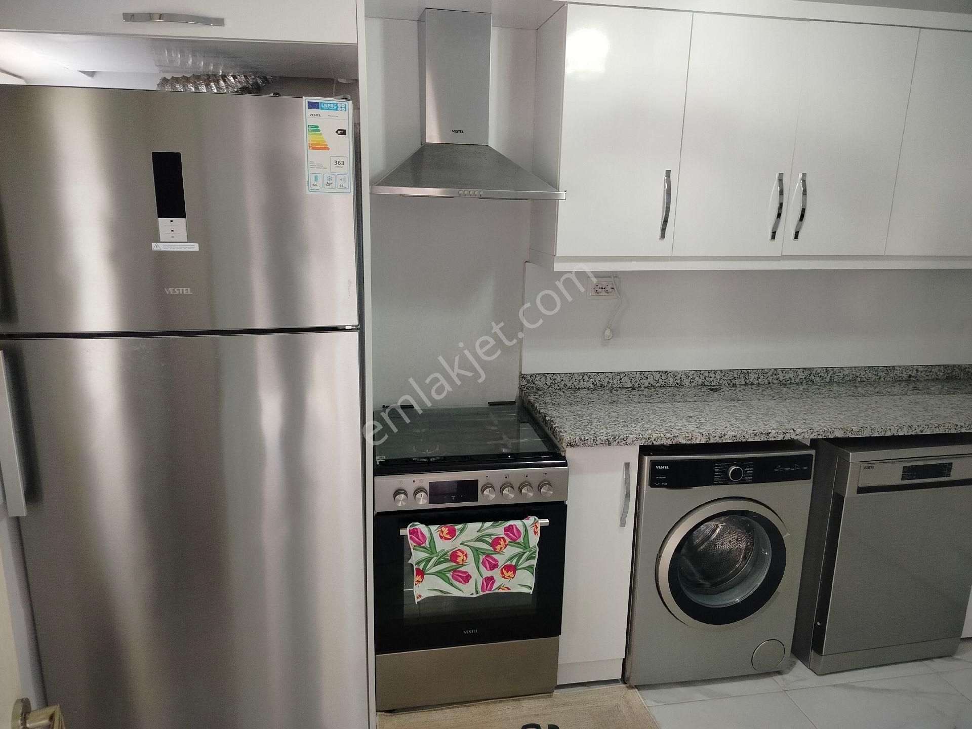 Deniz Nazır Kendine Ait Park Yeri Ufak Bahçesi - Görsel 19