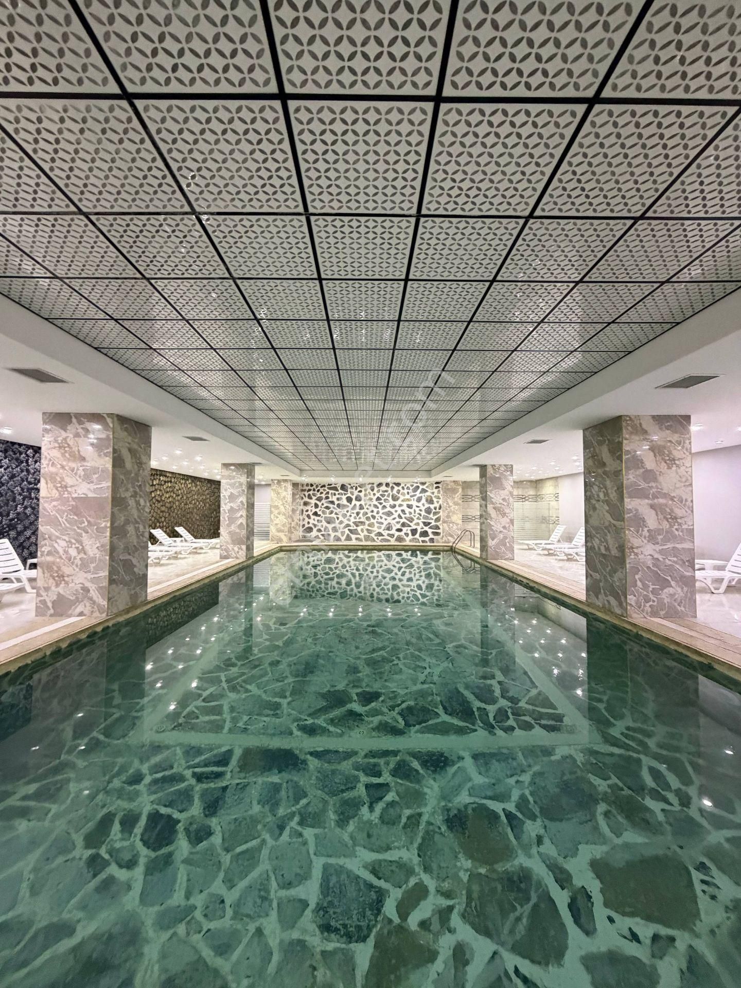 Esenyurt Cumhuriyet Mahallesi 1+1 Kiralık Daire 10.kat Site İçerisinde Sıfır Temiz Daire Manzaralı - Görsel 19