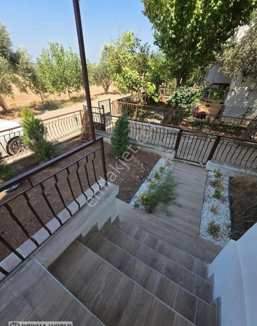 Altınkum Sahile Yürüme Mesafesinde Site İçinde Triplex Villa - Görsel 4