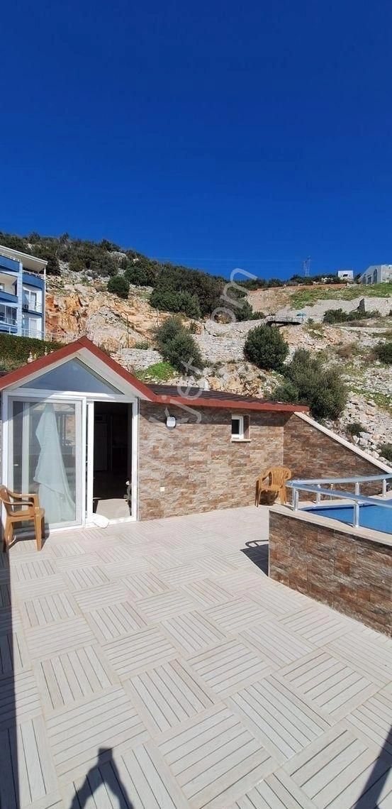 Akbük'te Muhteşem Deniz Manzaralı 2+1 Satılık Dubleks Daire - Görsel 19