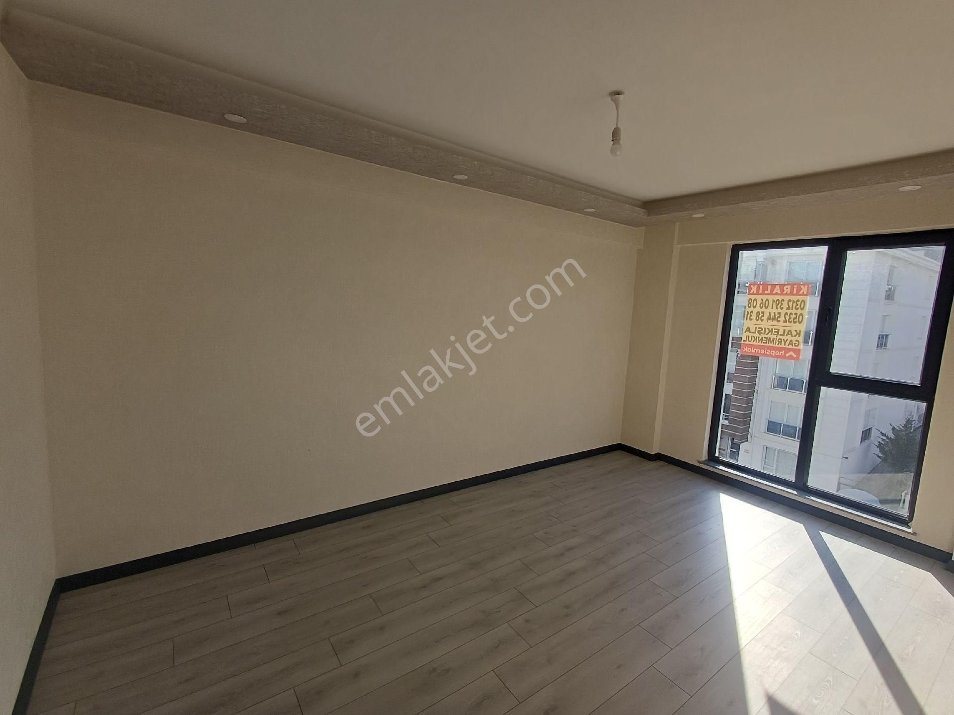 Kalekışladan Manzaralı Ful Yapılı Geniş Önü Açık Kiralık 4+1daire - Görsel 18