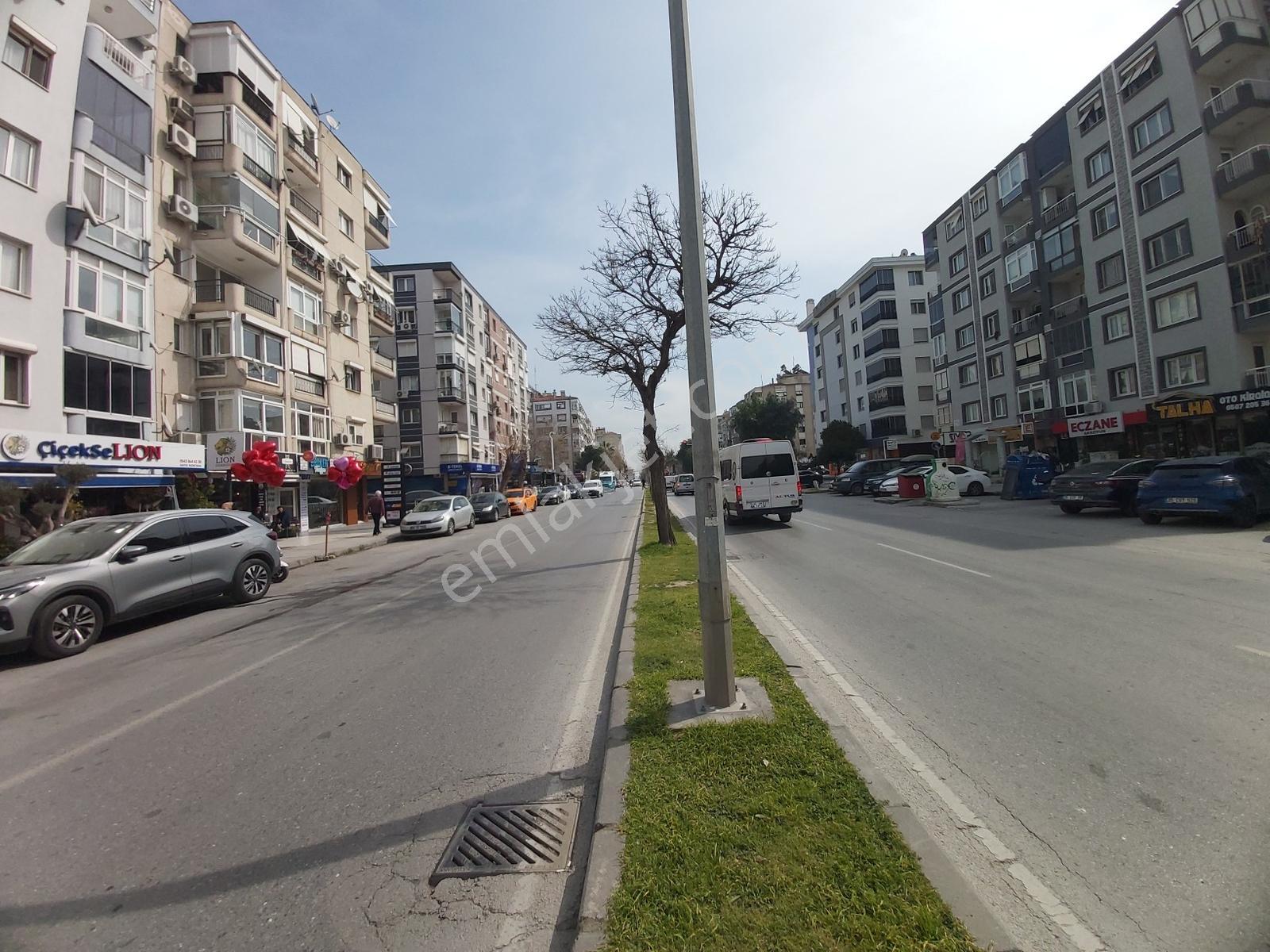 Bahriye Üçok / Atatürk Bulvarında _kat Mülkiyetli _10m2 Dükkan - Görsel 3