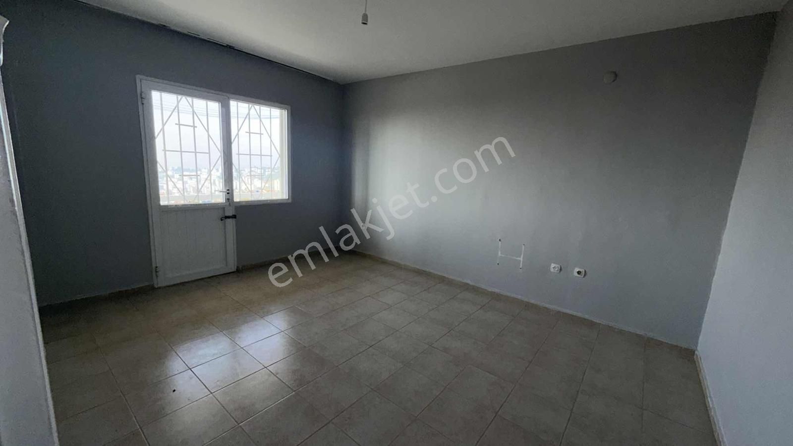 Çiğli Evka-2 De Bahçeli Dubleks 3+1 Daire - Görsel 2