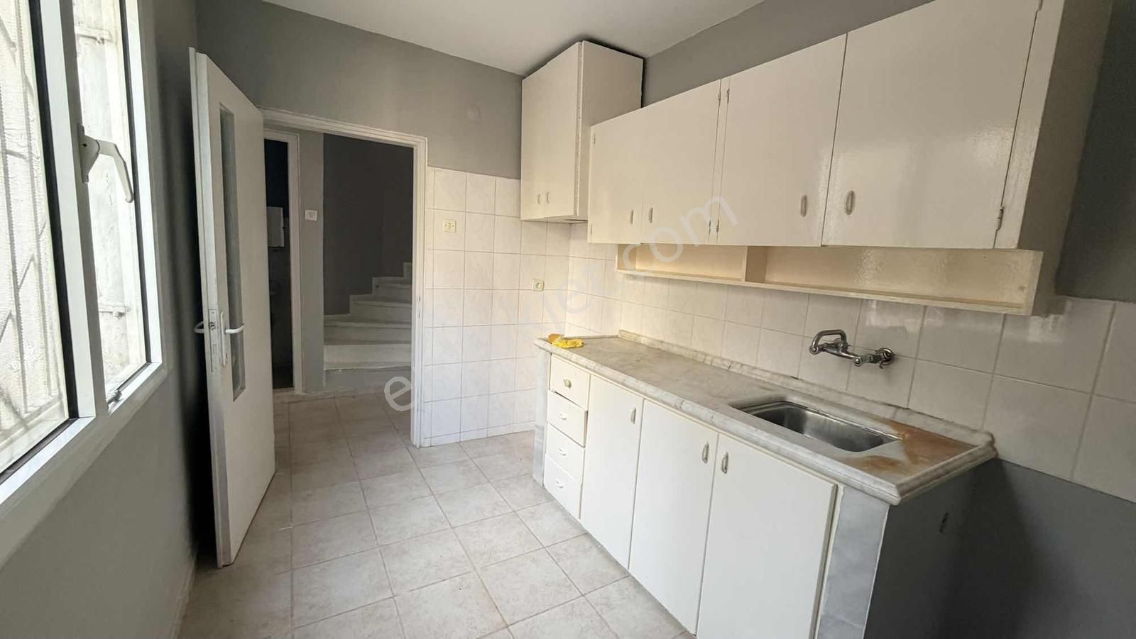 Çiğli Evka-2 De Bahçeli Dubleks 3+1 Daire - Görsel 9