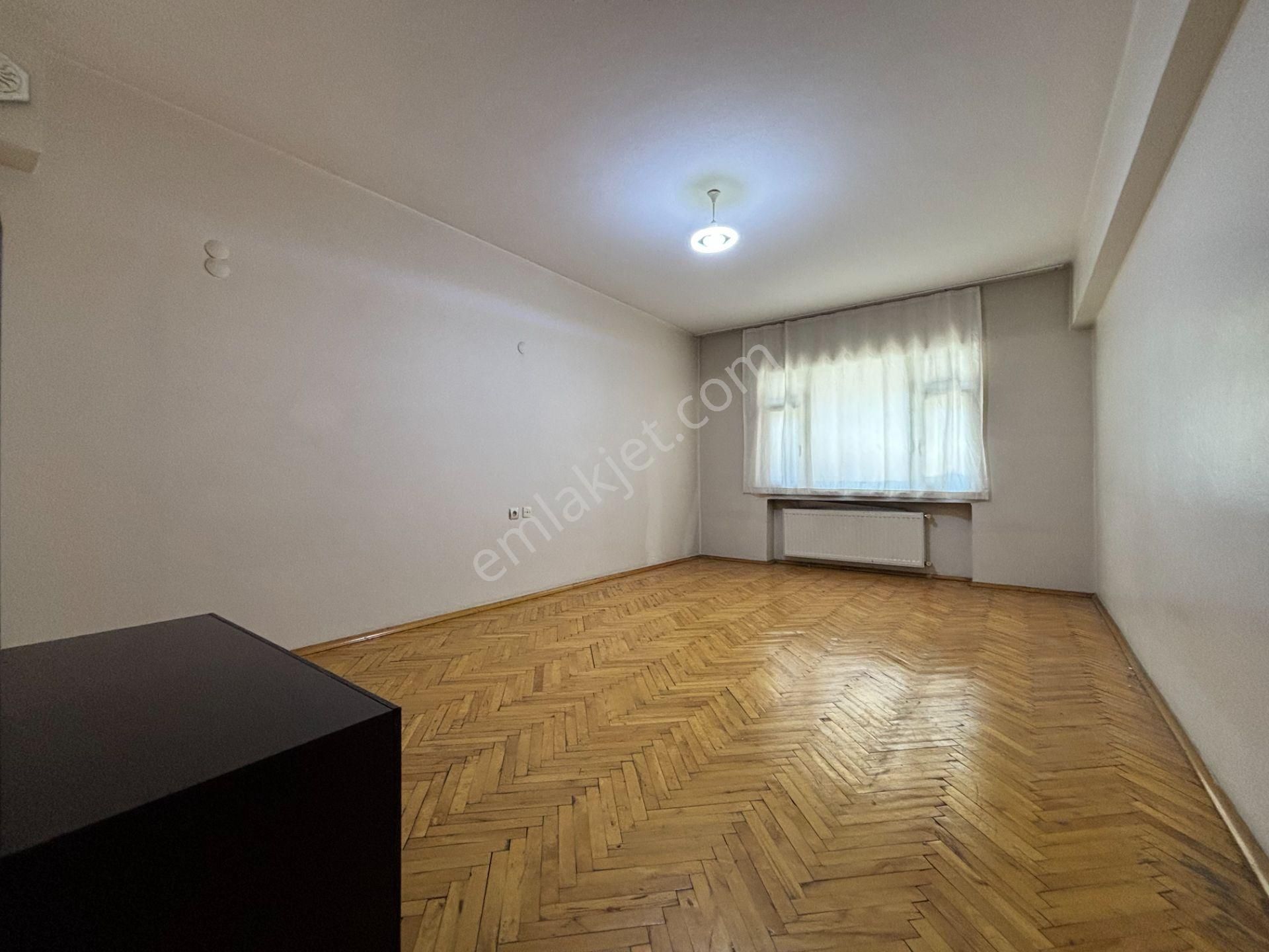 Next House'dan Siyavuşpaşa Cadde Üzeri 145m² Net Satılık 3+1 - Görsel 16