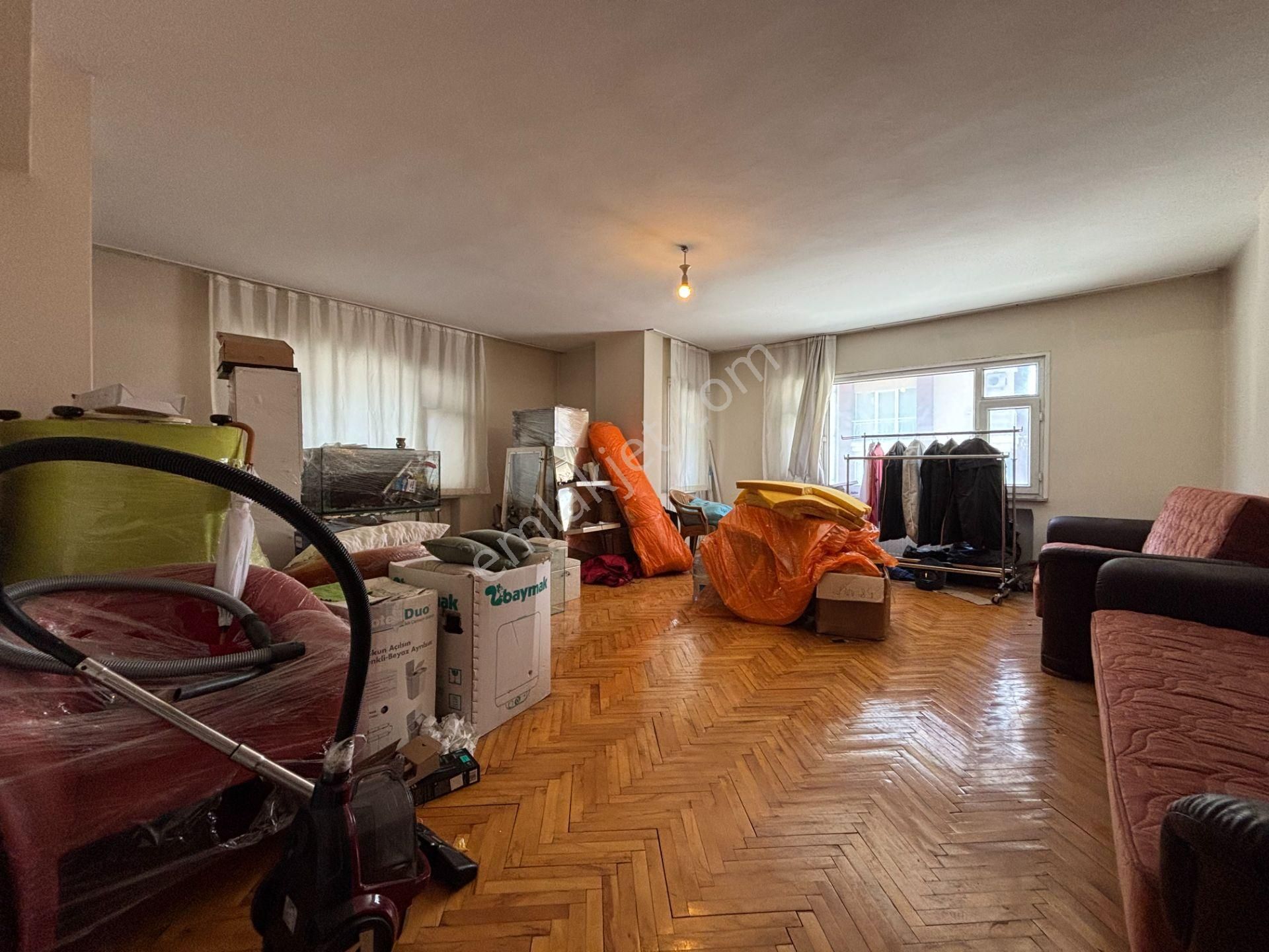 Next House'dan Siyavuşpaşa Cadde Üzeri 145m² Net Satılık 3+1