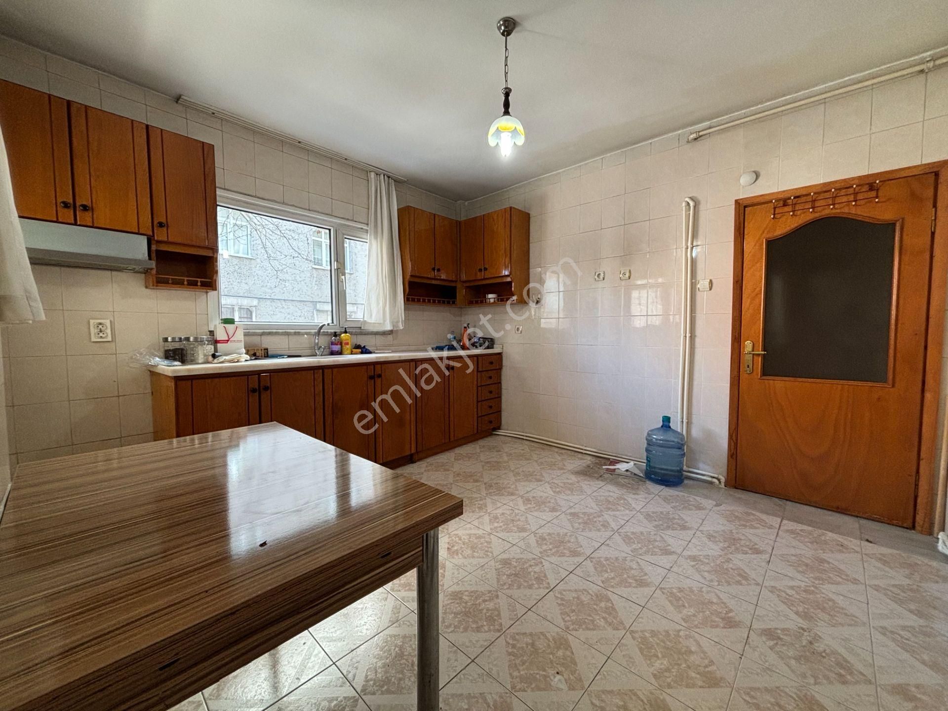 Next House'dan Siyavuşpaşa Cadde Üzeri 145m² Net Satılık 3+1 - Görsel 10