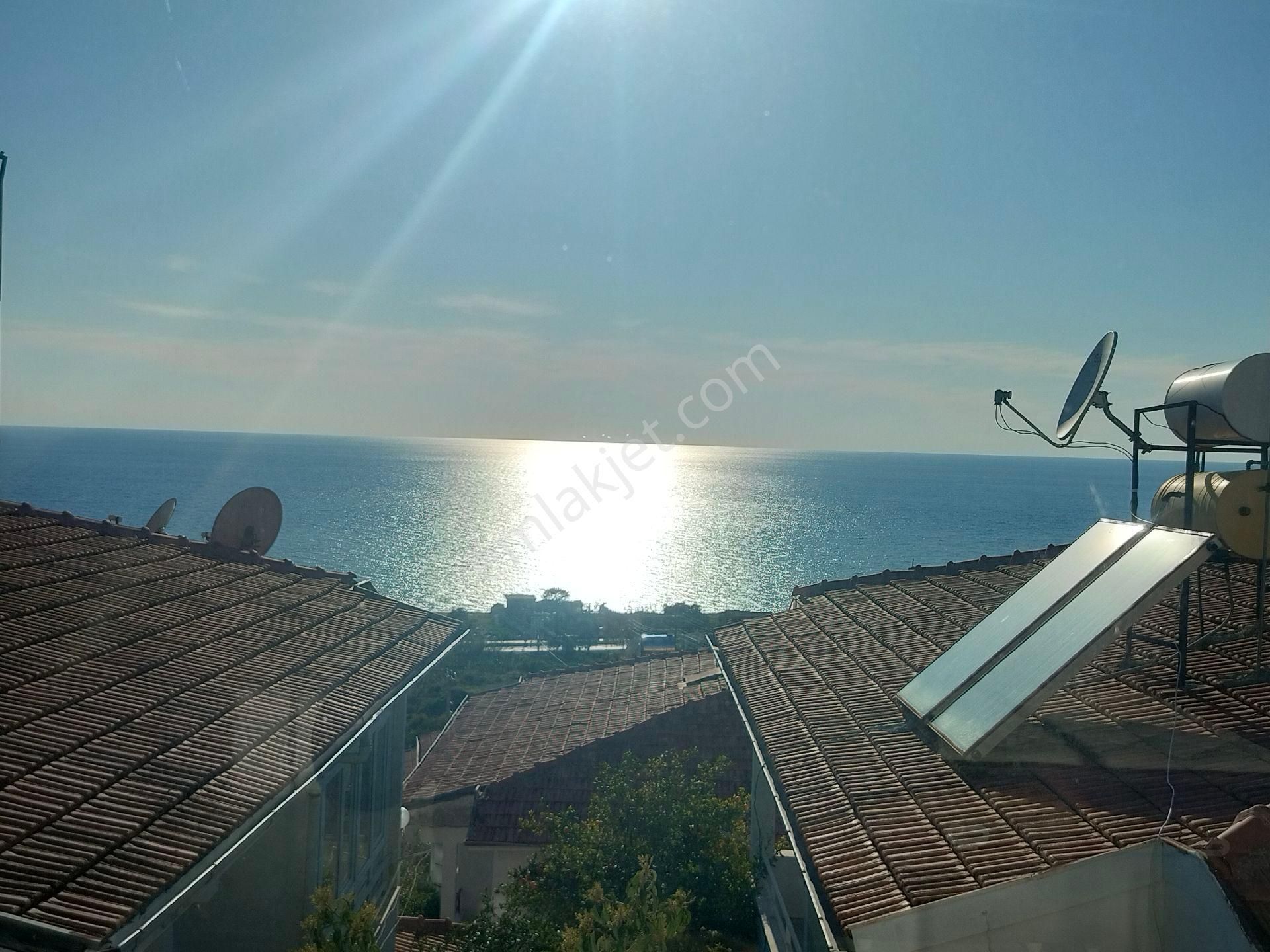 Muazzam Manzara Son Fiyat Villa Konsepti Ufak Bahçeli Kuş Sesi Ağaçların İçerisinde