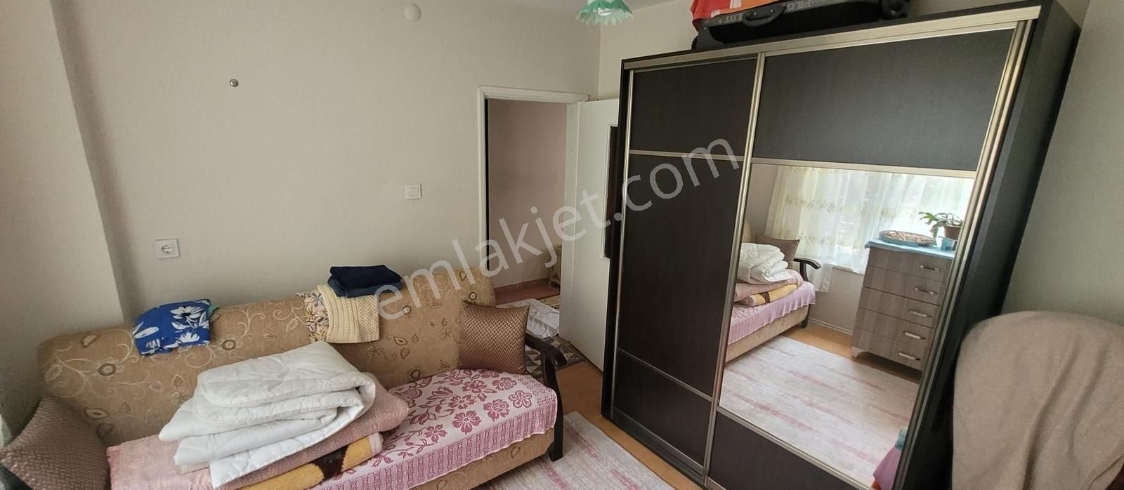 Dumlupınar Mah Arakat 1+1 Satılık Balkonlu Daire - Görsel 6