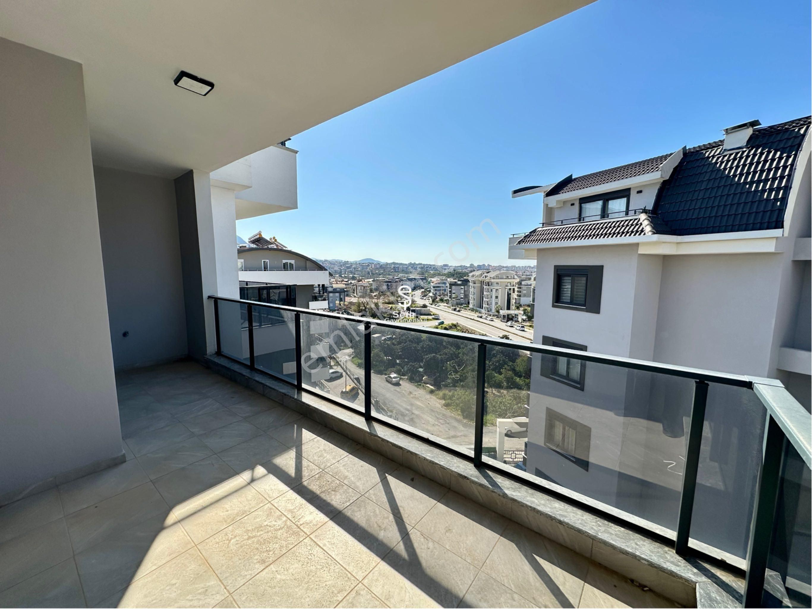 Alanya Çıplaklı'da Satılık Sıfır 1+1 Aktiviteli Yeni Daire - Görsel 7