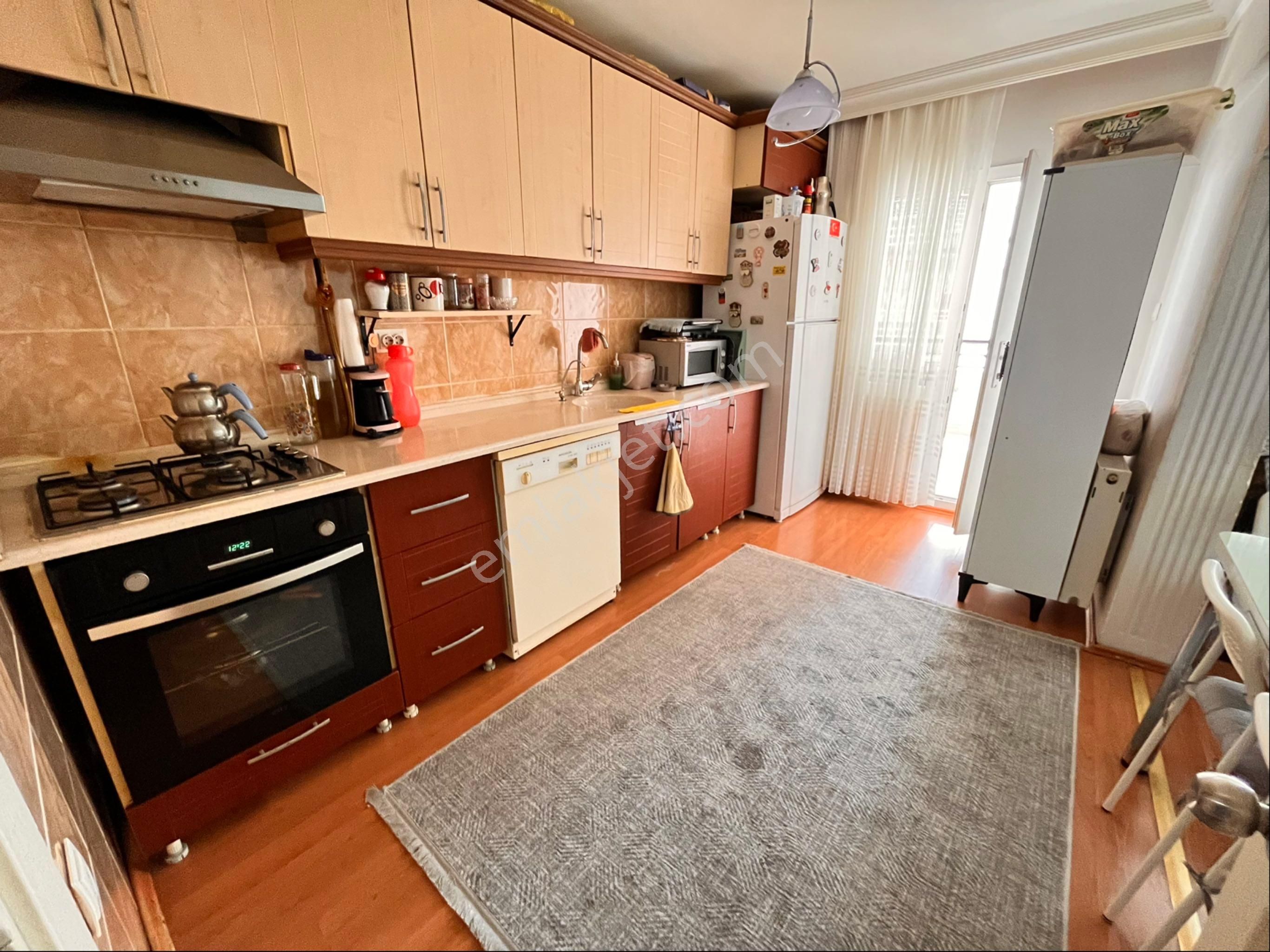 Buca Fırat Mah Dalyan Sitesinde 3+1 140m2 Otparklı Asansörlüarakat Köşe Daire - Görsel 6