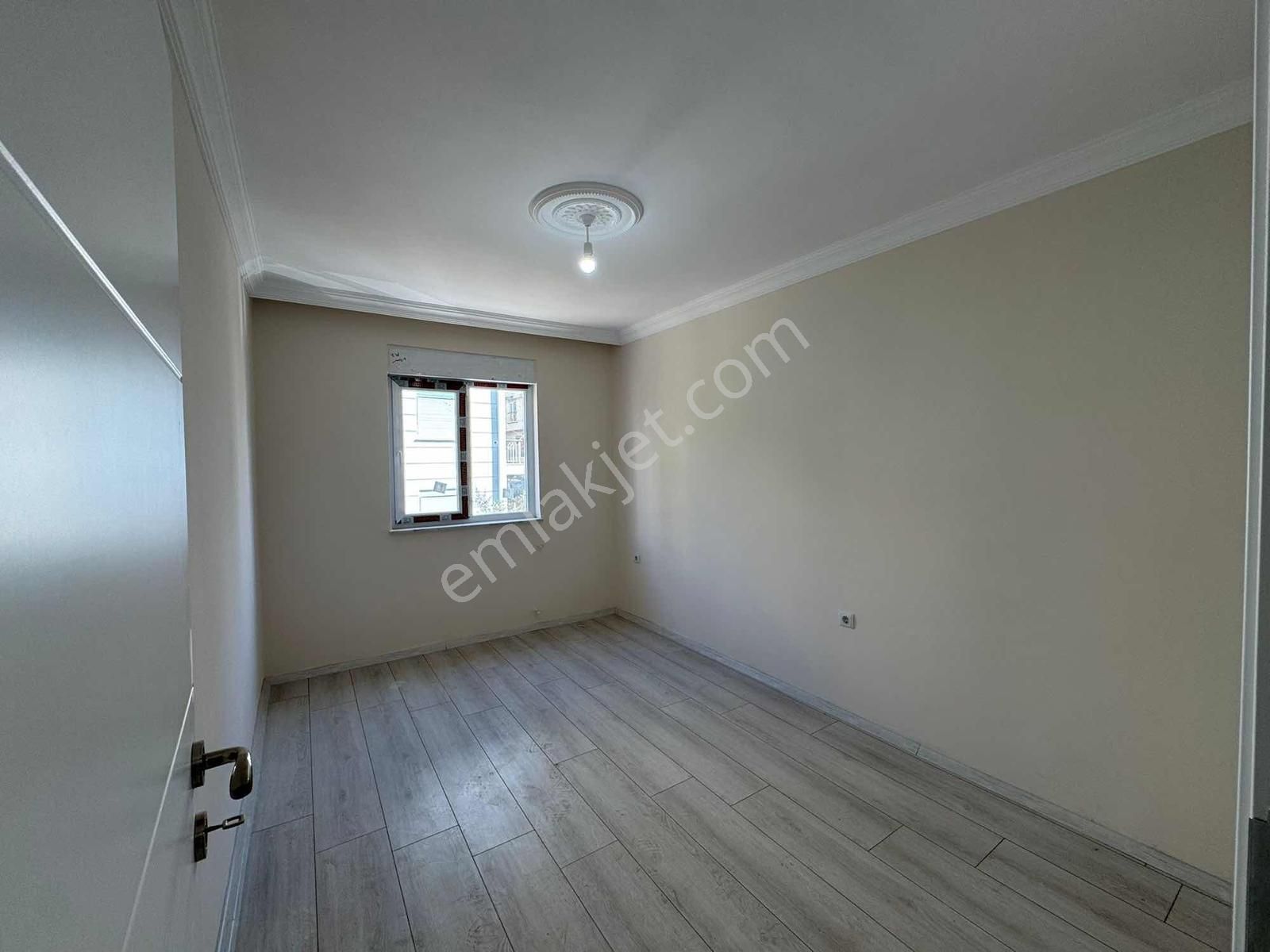 Kepez Erenköy Mahallesi Ara Kat Sıfır 2+1 - Görsel 3