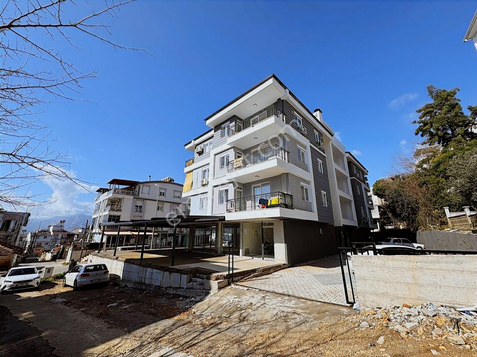 Kepez Erenköy Mahallesi Ara Kat Sıfır 2+1 - Görsel 9