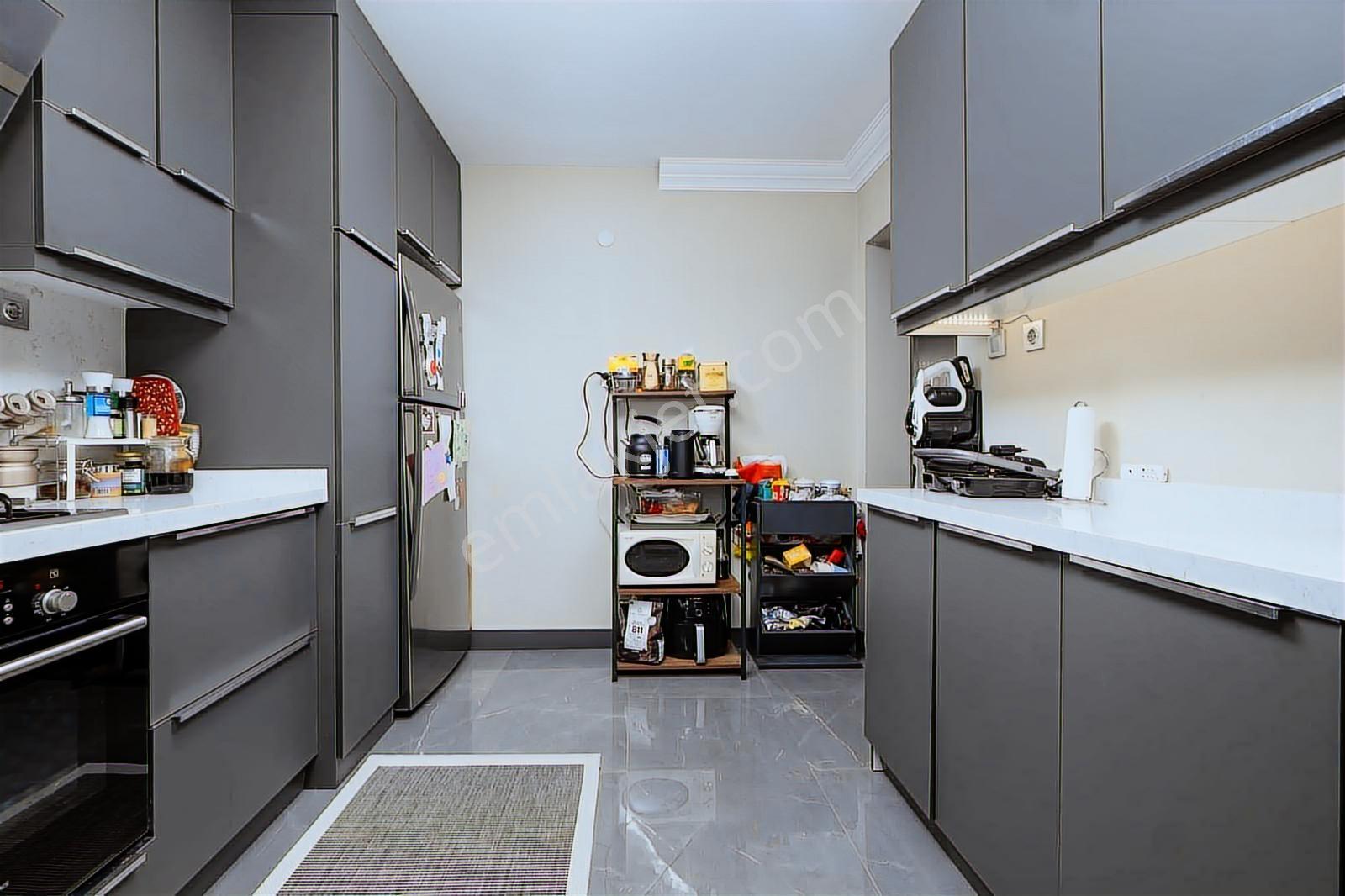 Remax Advantage'dan Altınşehir'de Masrafsız Lüks İkiz Villa - Görsel 14