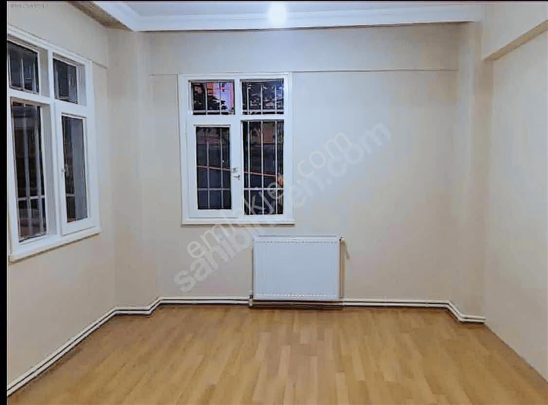 Uzunoğlu Emlak Bağcılar Yenigün Mah.cd Yakın 1+1 Y.giriş Hisseli