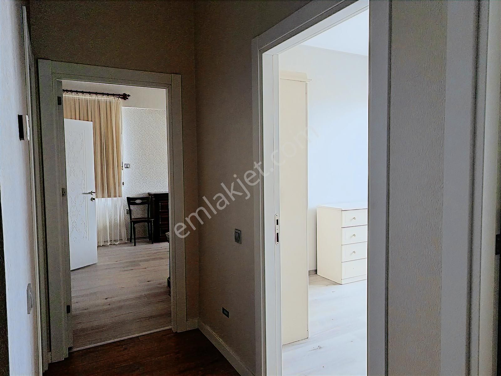 Selçuklu Real Avm Arkası Vadi Park Sitesi Eşyalı Lüks 4+1 Daire - Görsel 21