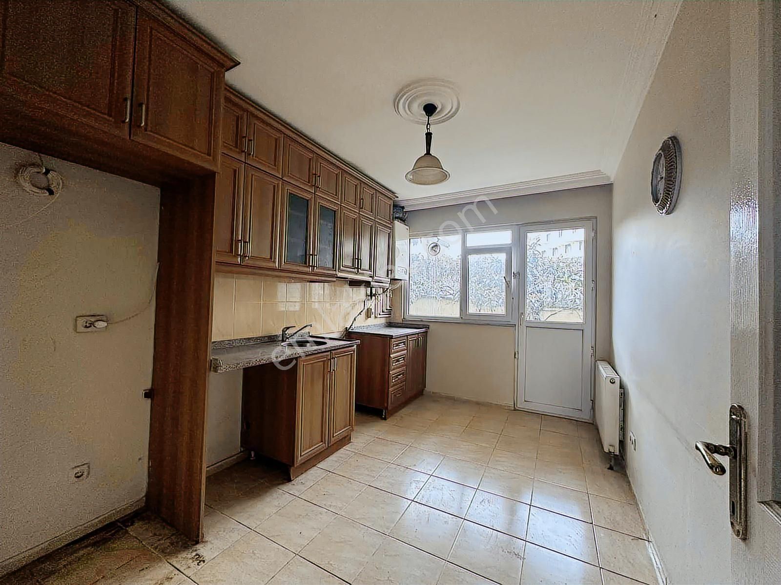 Samandıra Merkezde 3+1 Site İçinde 150 M2 Kiralık Daire - Görsel 32