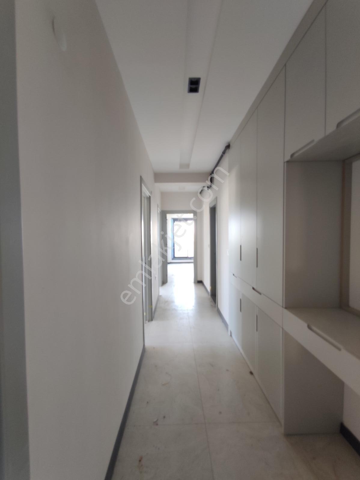 Q'zen Den Havuzlu Site İçersnde Sıfır 100 M2 2+1 Yüksek Giriş - Görsel 16