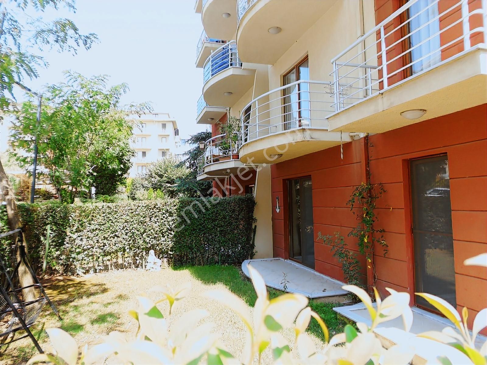 Sancaktepe Sarı Evler Çekmeköy Sarıevler Satılık Bahçeli Daire