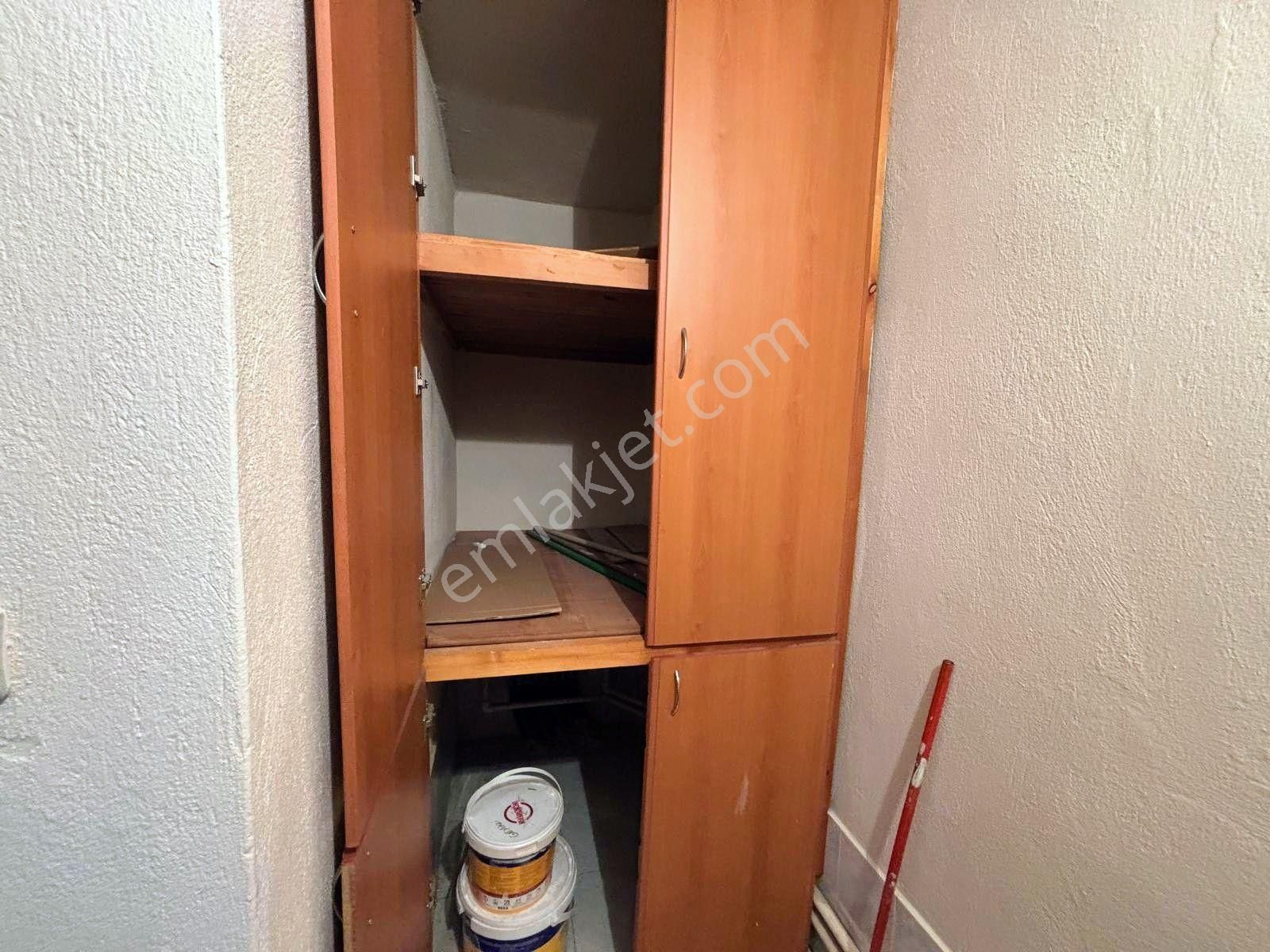 Bergama Doğalgazlı Cam Balkonlu Kapalı Mutfak Ara Kat 3+1 Geniş Daire - Görsel 17