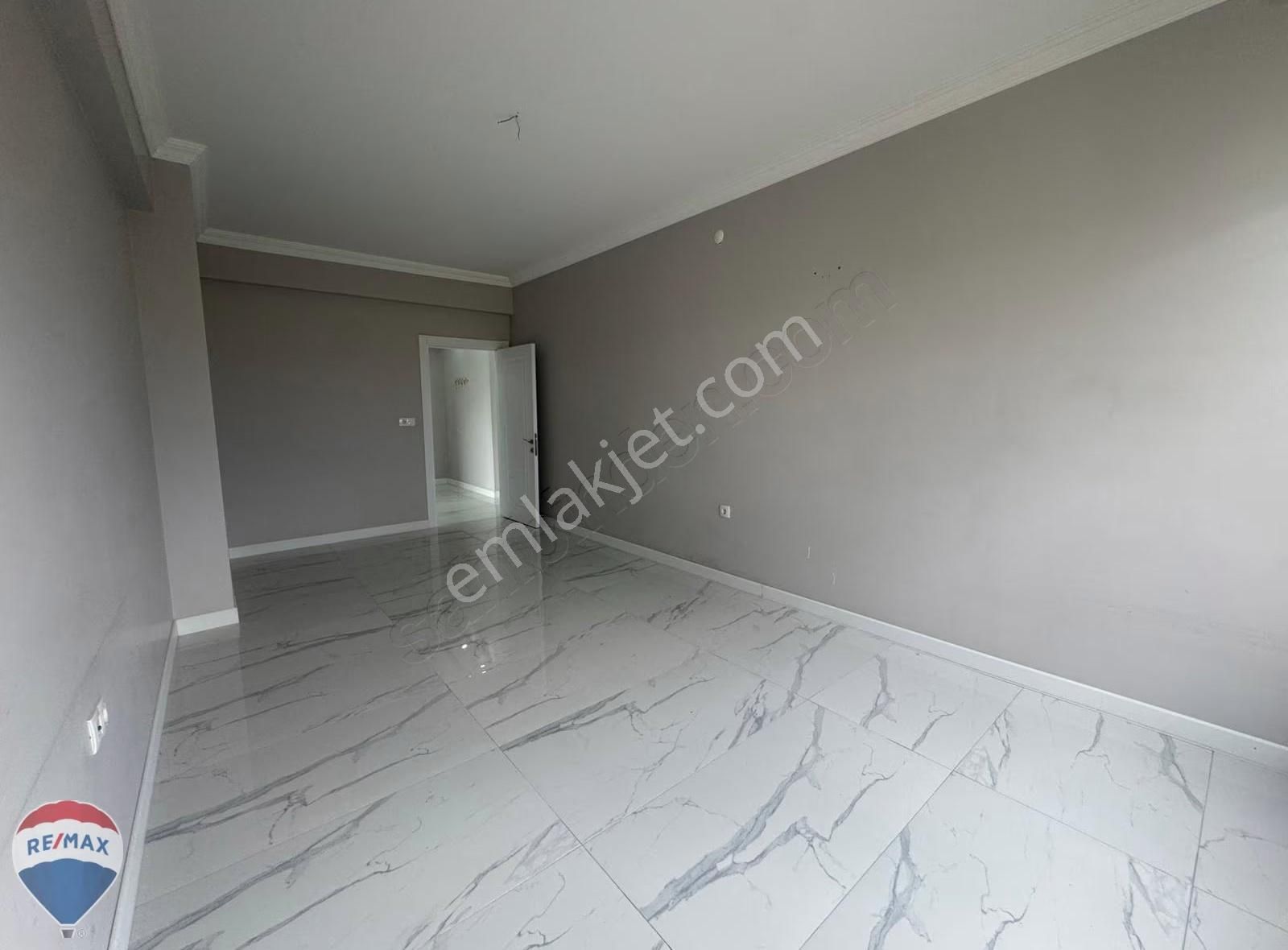 Yazlıkta Remax Mavi Tuncay Şen'den Satılık Geniş 3+1 Daire - Görsel 29