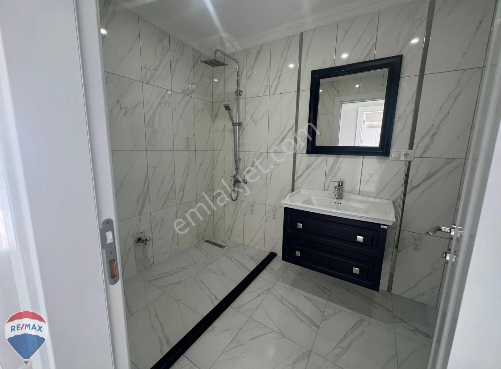 Yazlıkta Remax Mavi Tuncay Şen'den Satılık Geniş 3+1 Daire - Görsel 30