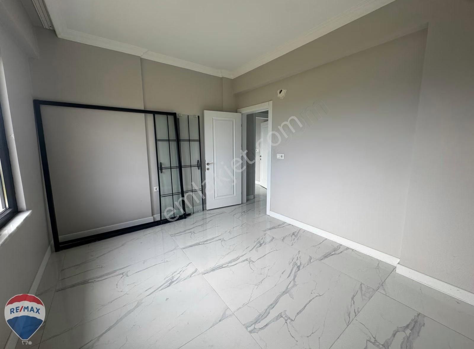 Yazlıkta Remax Mavi Tuncay Şen'den Satılık Geniş 3+1 Daire - Görsel 9