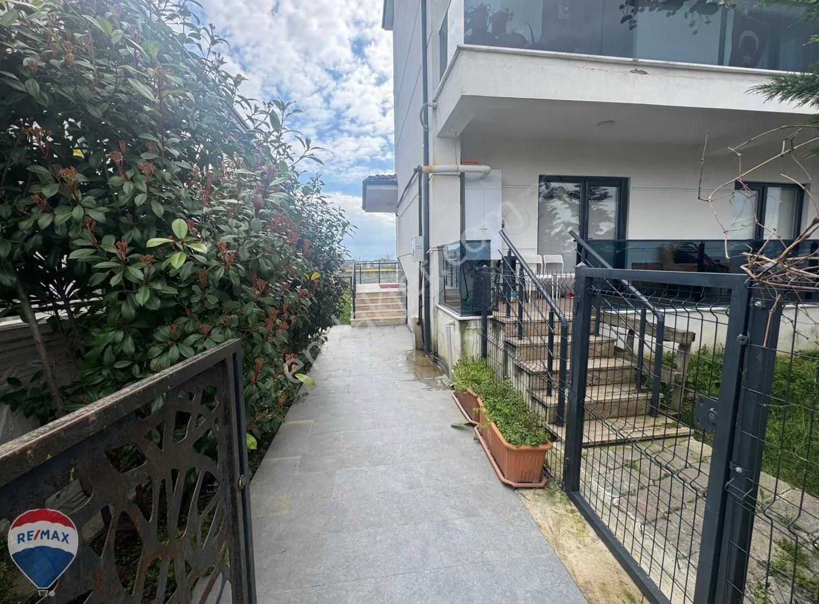 Yazlıkta Remax Mavi Tuncay Şen'den Satılık Geniş 3+1 Daire - Görsel 15