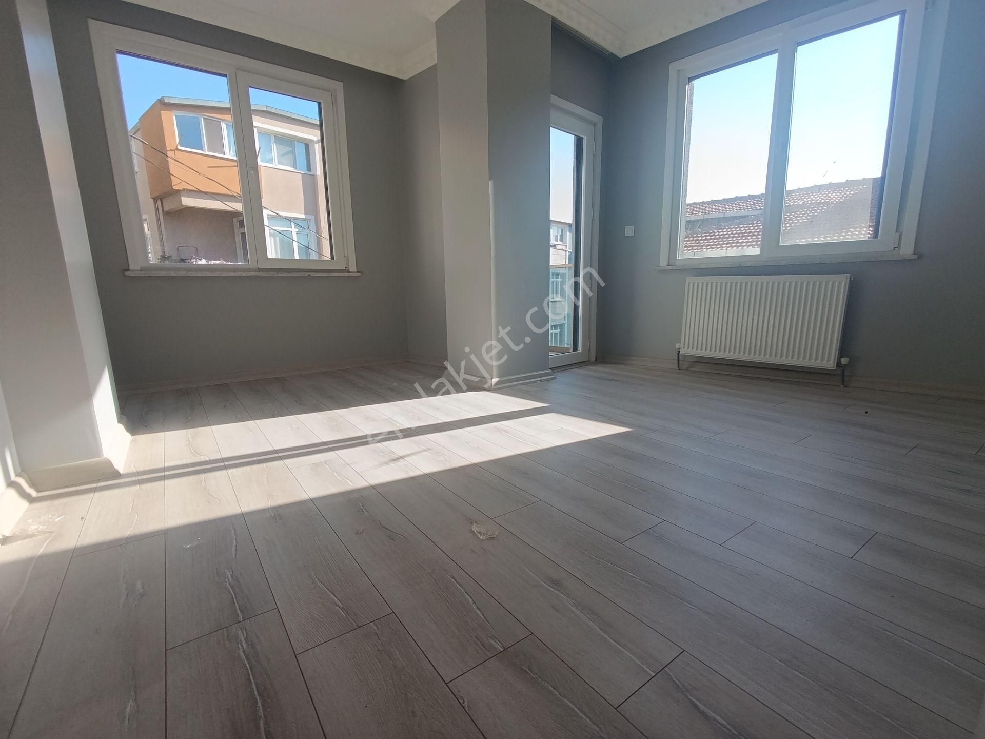 Pendik Esenyalı Mahallesi E-5 Çok Yakın Kiralık 2+1 85m2 Daire - Görsel 6