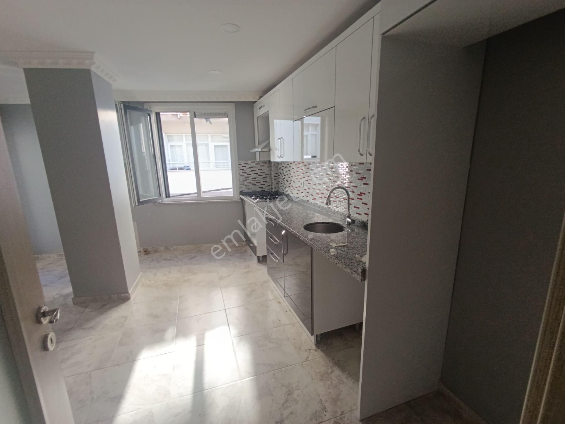 Pendik Esenyalı Mahallesi E-5 Çok Yakın Kiralık 2+1 85m2 Daire - Görsel 25