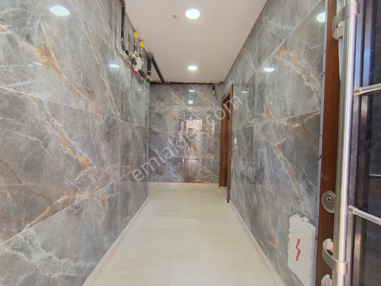 Çekmeköy Hamidiye Mh Satılık Y.giriş 1+1 65m² Daire - Görsel 16