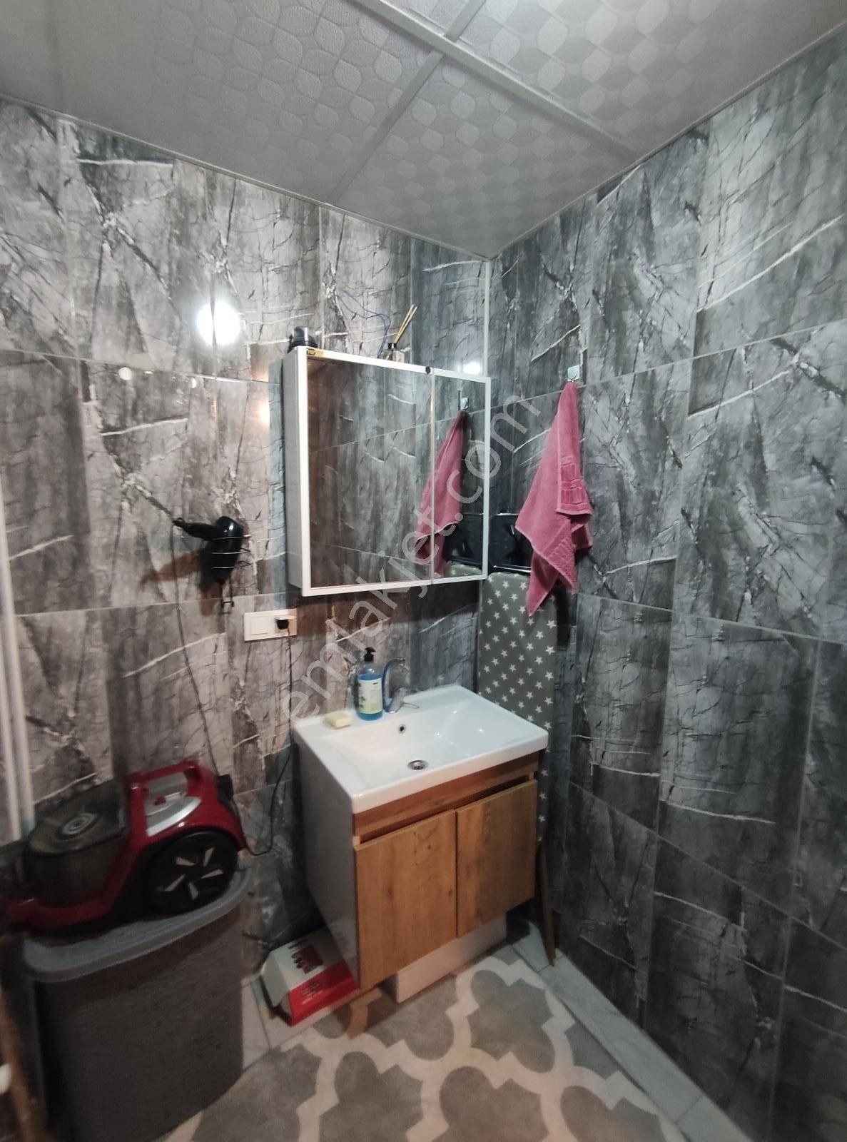 Özpınar.dan Yenicami 2+1 Kombili Zemin Kat 120 M2 2 Balkonlu - Görsel 15