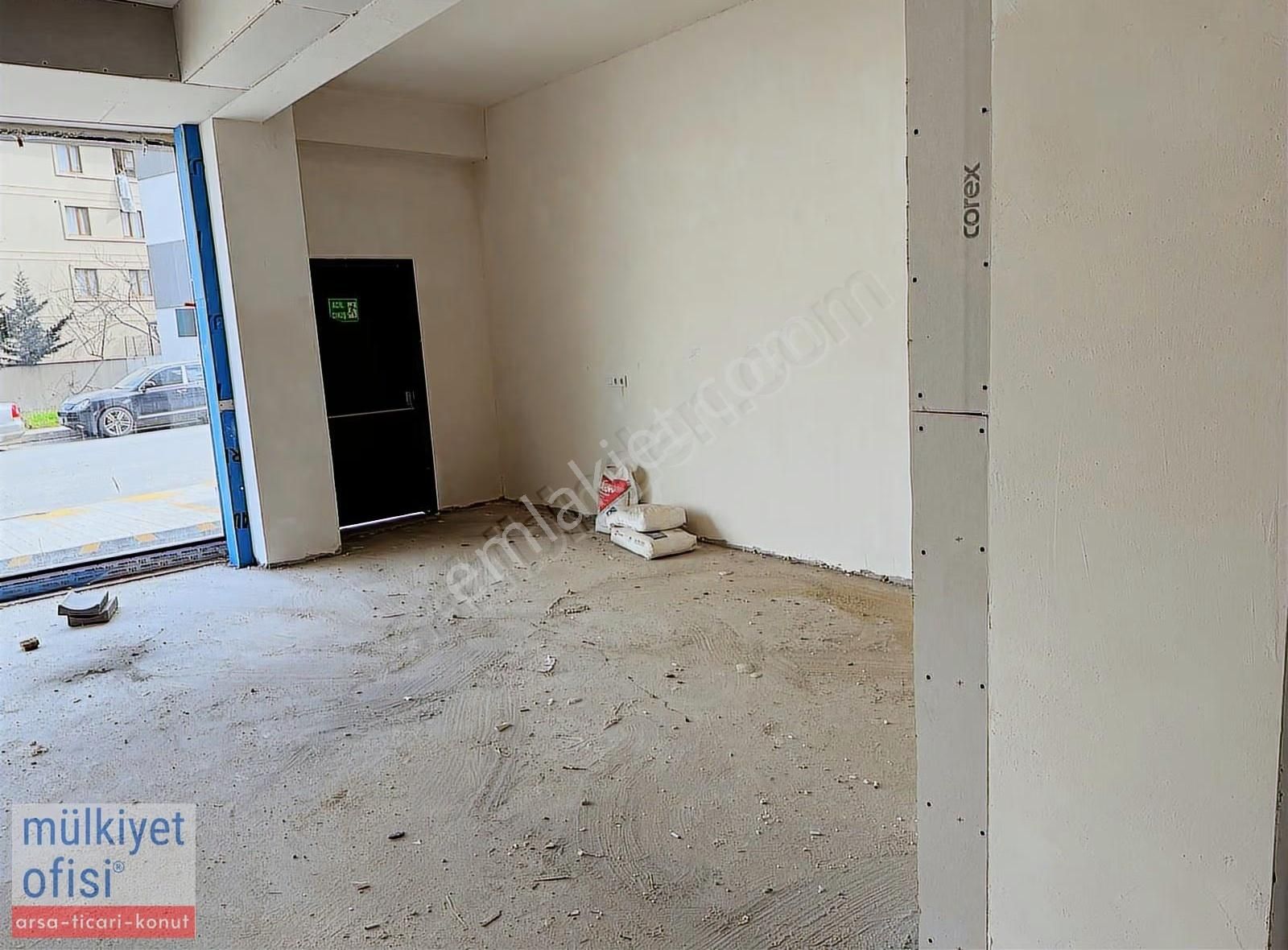 Adil Mah'de Yeni Binada Çift Yola Cephe Kmt Tapulu 563m2 Dükkan - Görsel 5