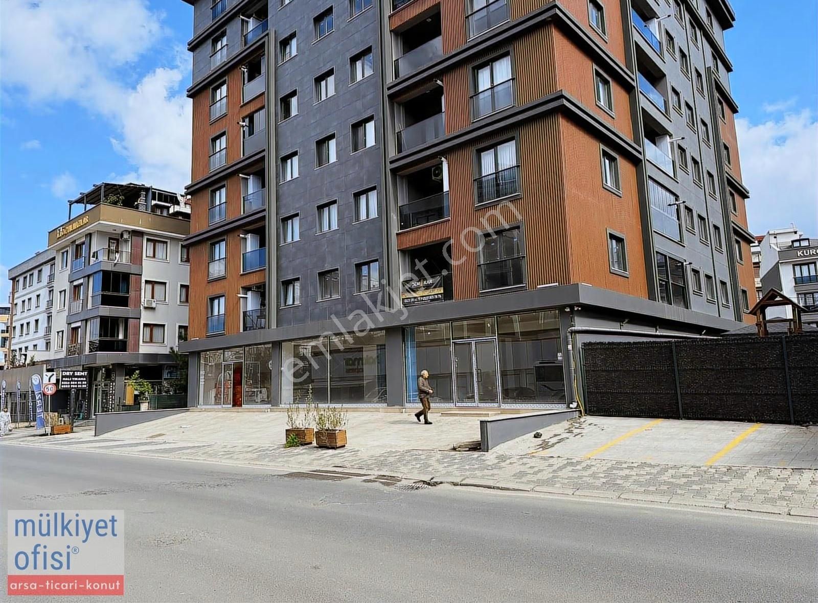 Adil Mah'de Yeni Binada Çift Yola Cephe Kmt Tapulu 563m2 Dükkan - Görsel 6