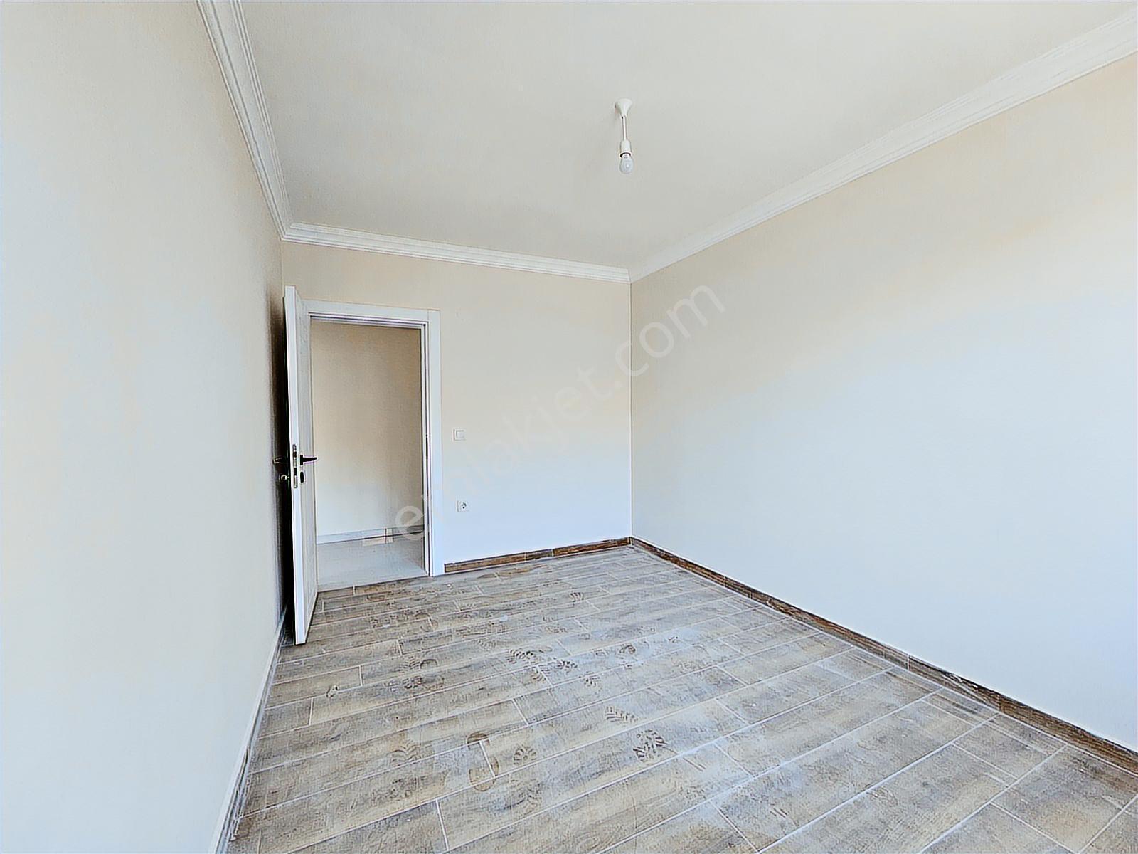 Altınova Ana Cadde Üzeri Satılık 3+1 Ebeveyn Banyolu Daire - Görsel 6