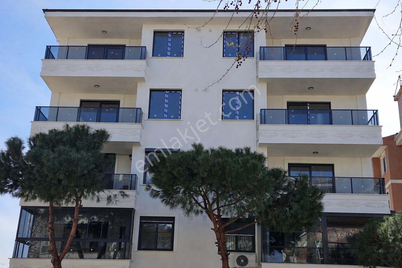 Altınova Ana Cadde Üzeri Satılık 3+1 Ebeveyn Banyolu Daire - Görsel 35