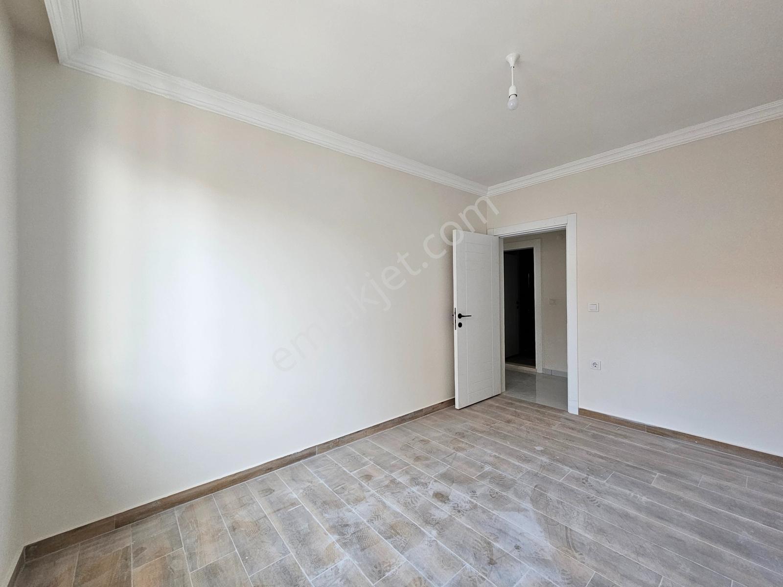 Altınova Ana Cadde Üzeri Satılık 3+1 Ebeveyn Banyolu Daire - Görsel 33