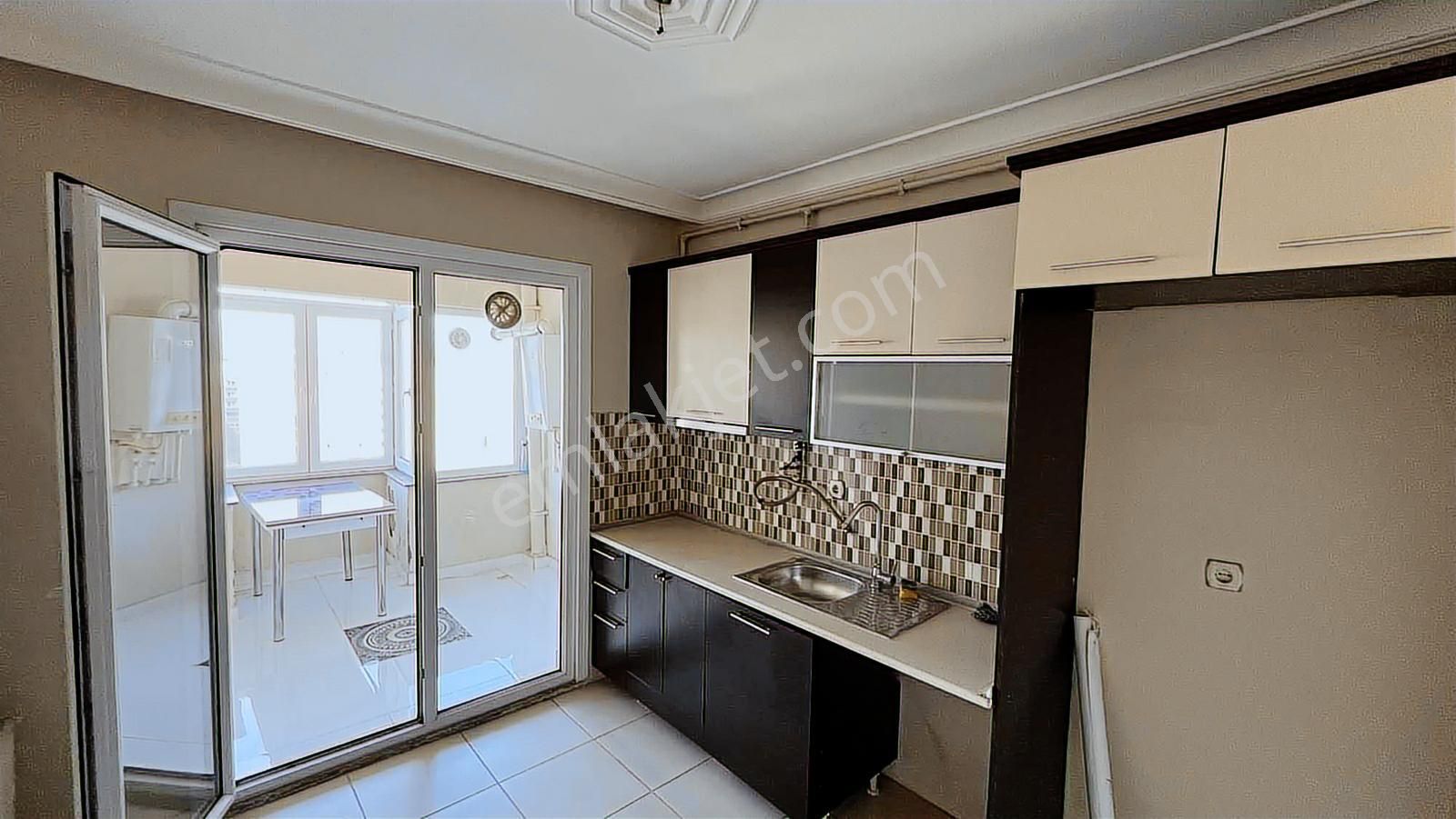 Büyükçekmece Mimaroba'da Kiralık 3+1 Daire - Görsel 6