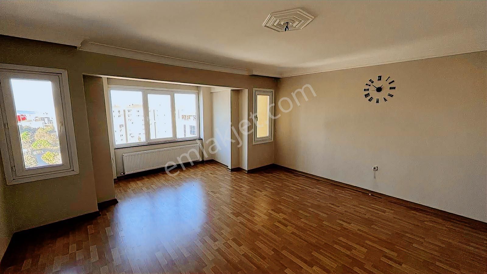 Büyükçekmece Mimaroba'da Kiralık 3+1 Daire - Görsel 5