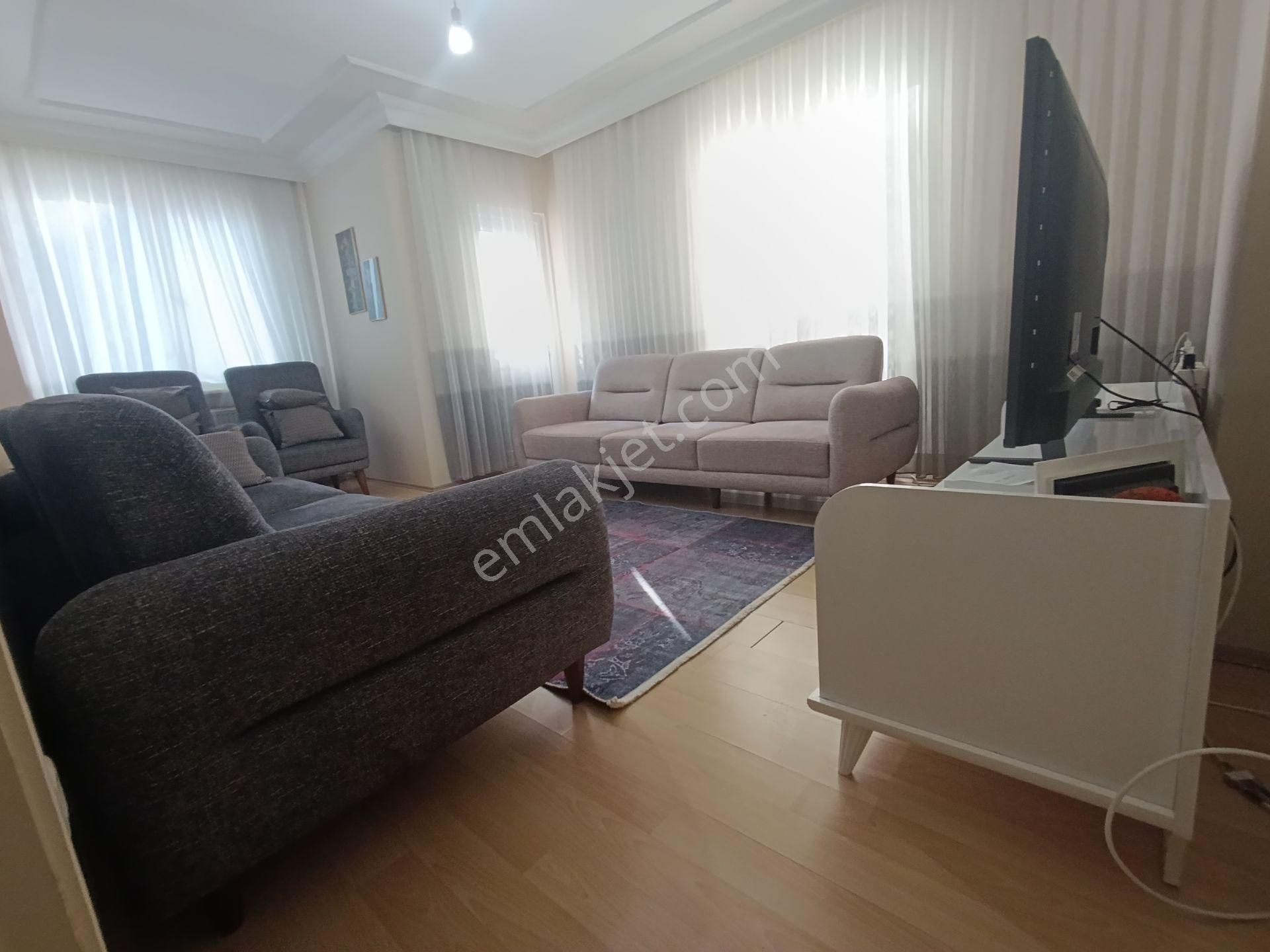 Pendik Güzelyalıda Satılık E-5 Yakın Merkezi Kredili 3+1 125m2 Fırsat Daire - Görsel 2