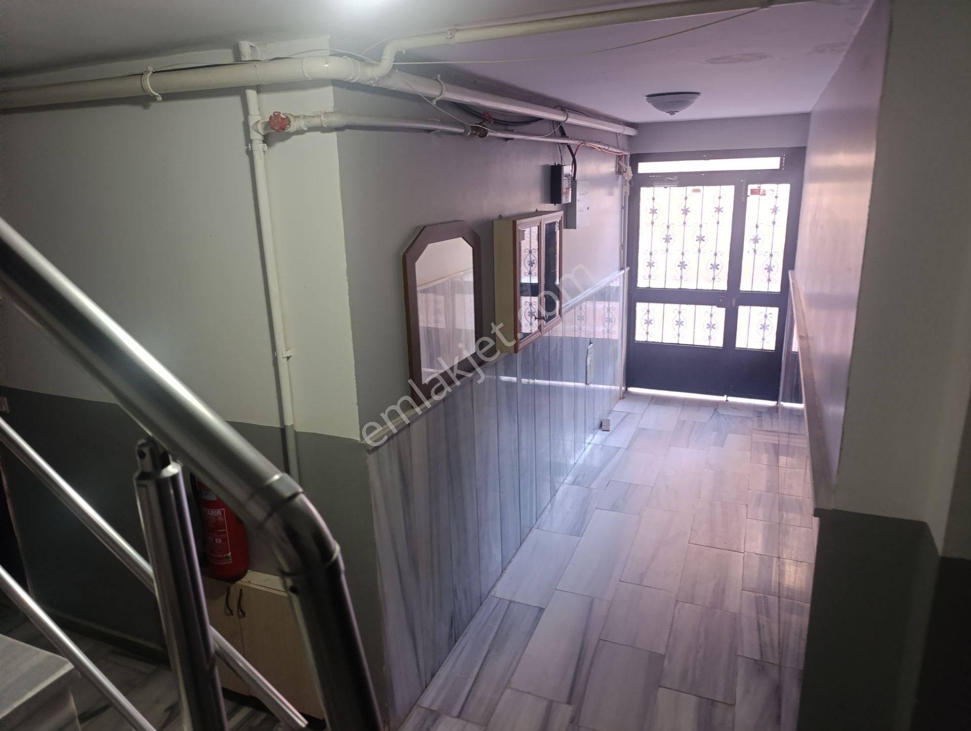 Pendik Güzelyalıda Satılık E-5 Yakın Merkezi Kredili 3+1 125m2 Fırsat Daire - Görsel 31
