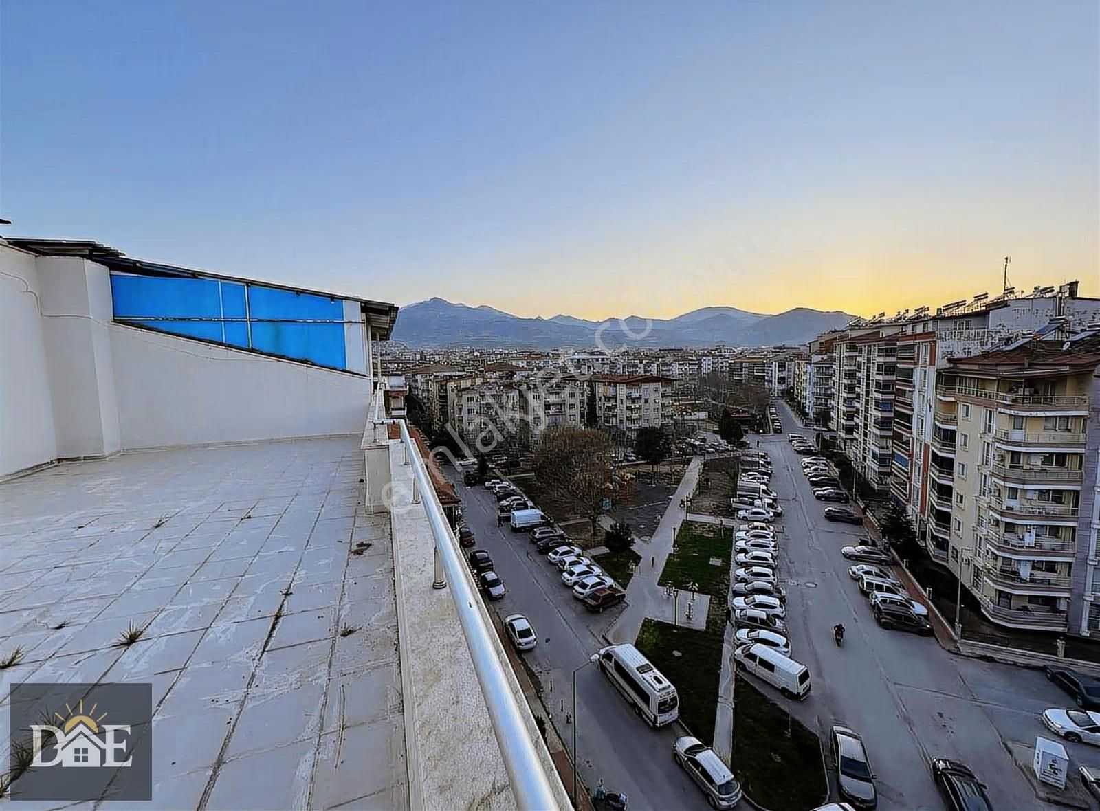 Büyük Dubleks 4+1 Daire - Görsel 24