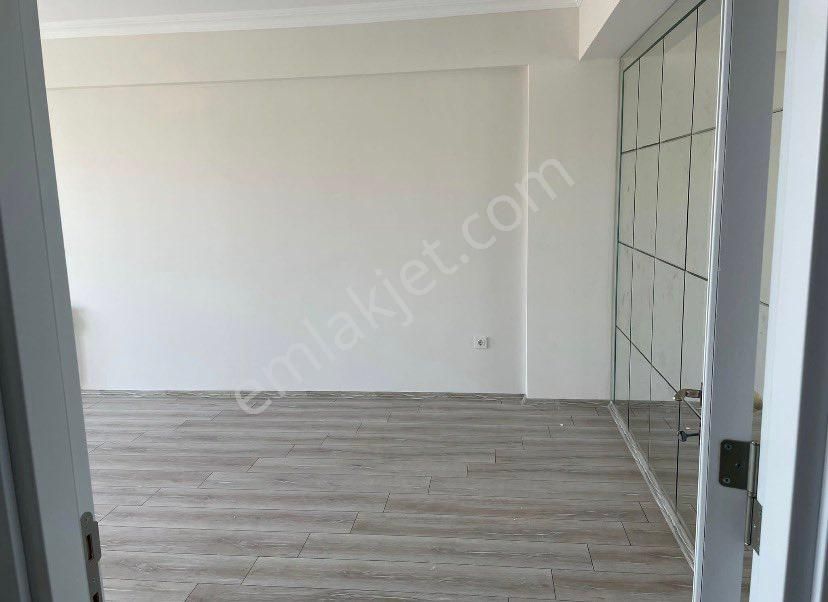 Acil Satılık 2+1 Pendikte Daire - Görsel 8