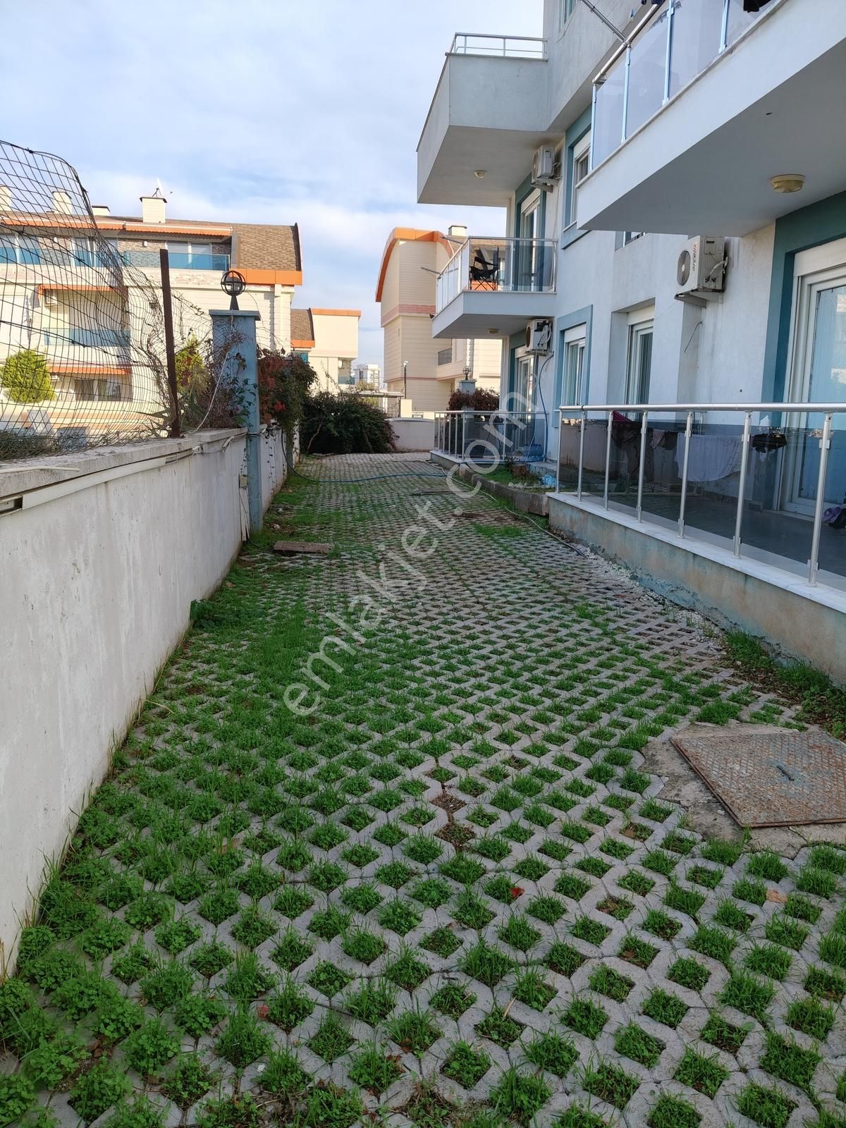 Kundu Oteller Bölgesinde Site İçi 4+1 Tripleks Satılık Villa - Görsel 8