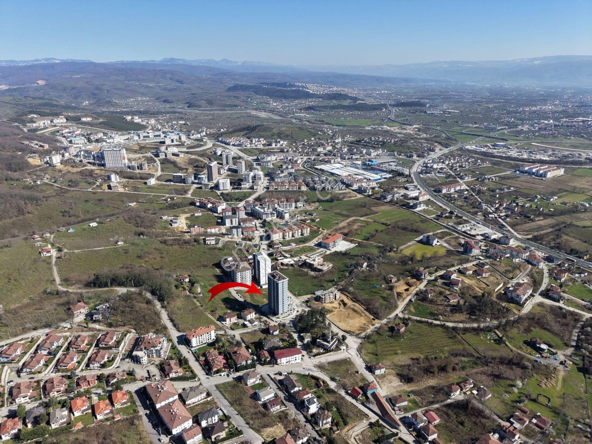 Konuralp Ana Cadde Üzerinde 3347 M2 Satılık Arsa - Görsel 5