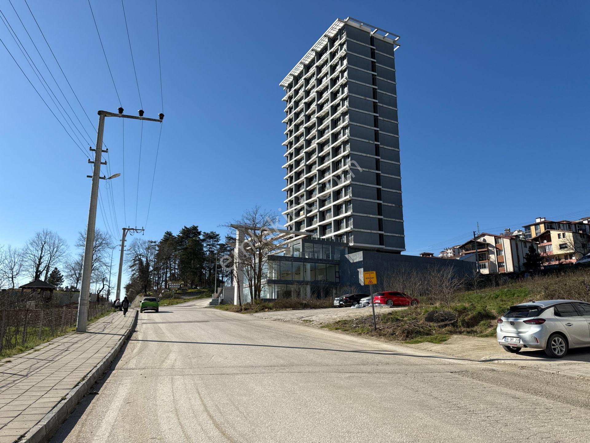 Konuralp Ana Cadde Üzerinde 3347 M2 Satılık Arsa - Görsel 29
