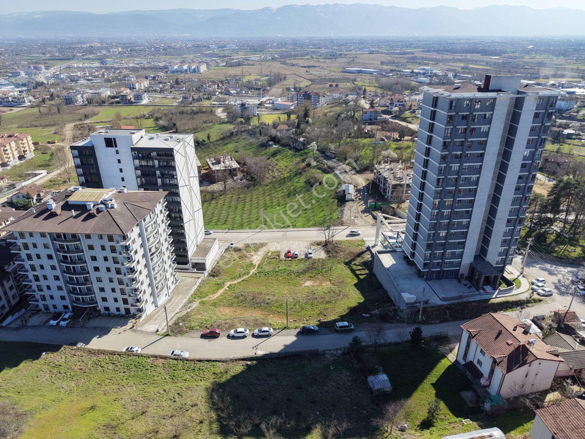 Konuralp Ana Cadde Üzerinde 3347 M2 Satılık Arsa - Görsel 23