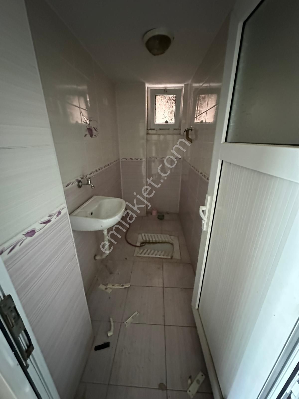 Erpay İnşaat'tan İçi Sıfır Tramvayın Dibinde Satılık Bahçe Katı - Görsel 12