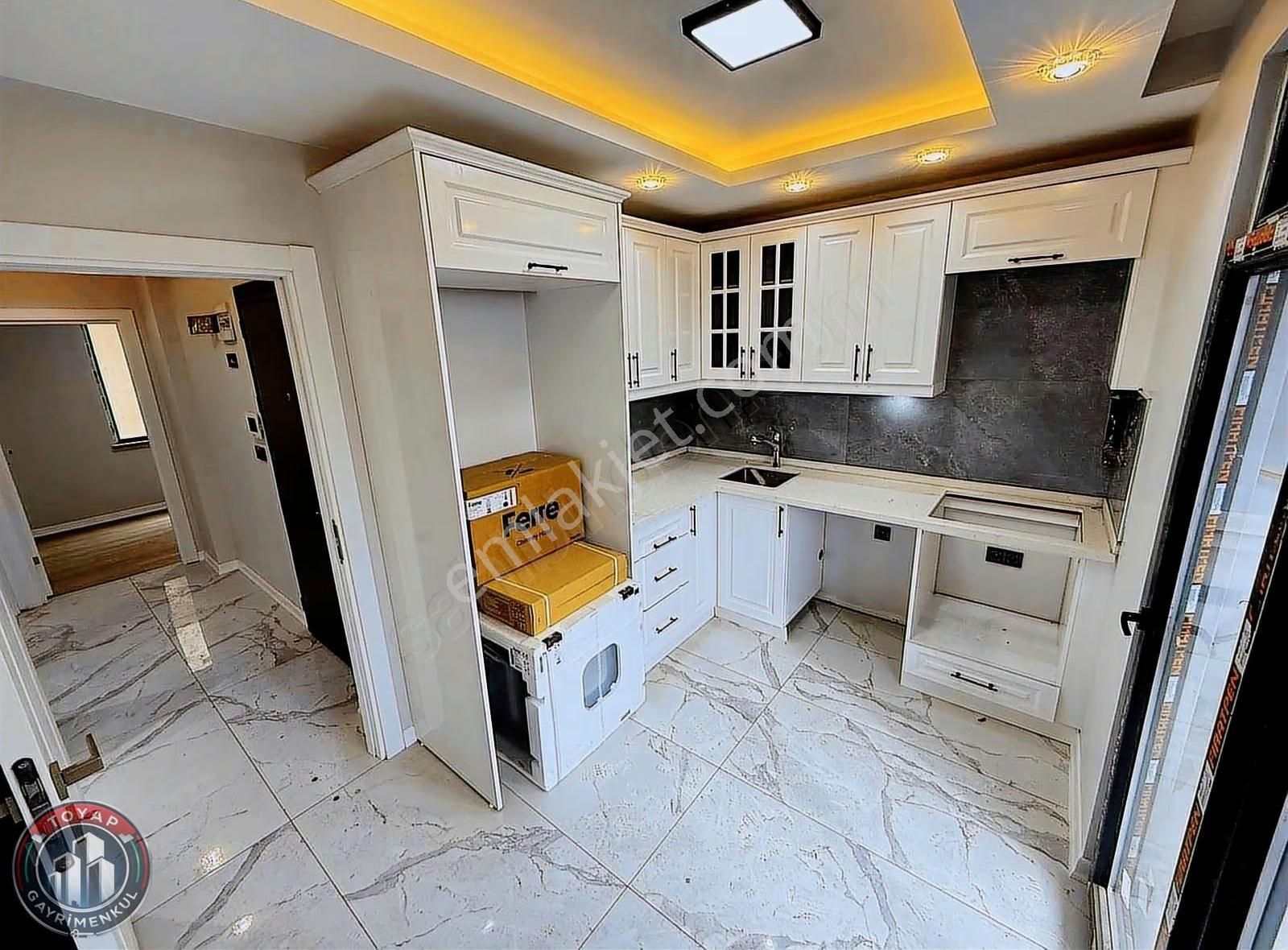 Sultançiftliği Mahallesi Tramvayın Dibi Ultra Lüks Arakat - Görsel 23